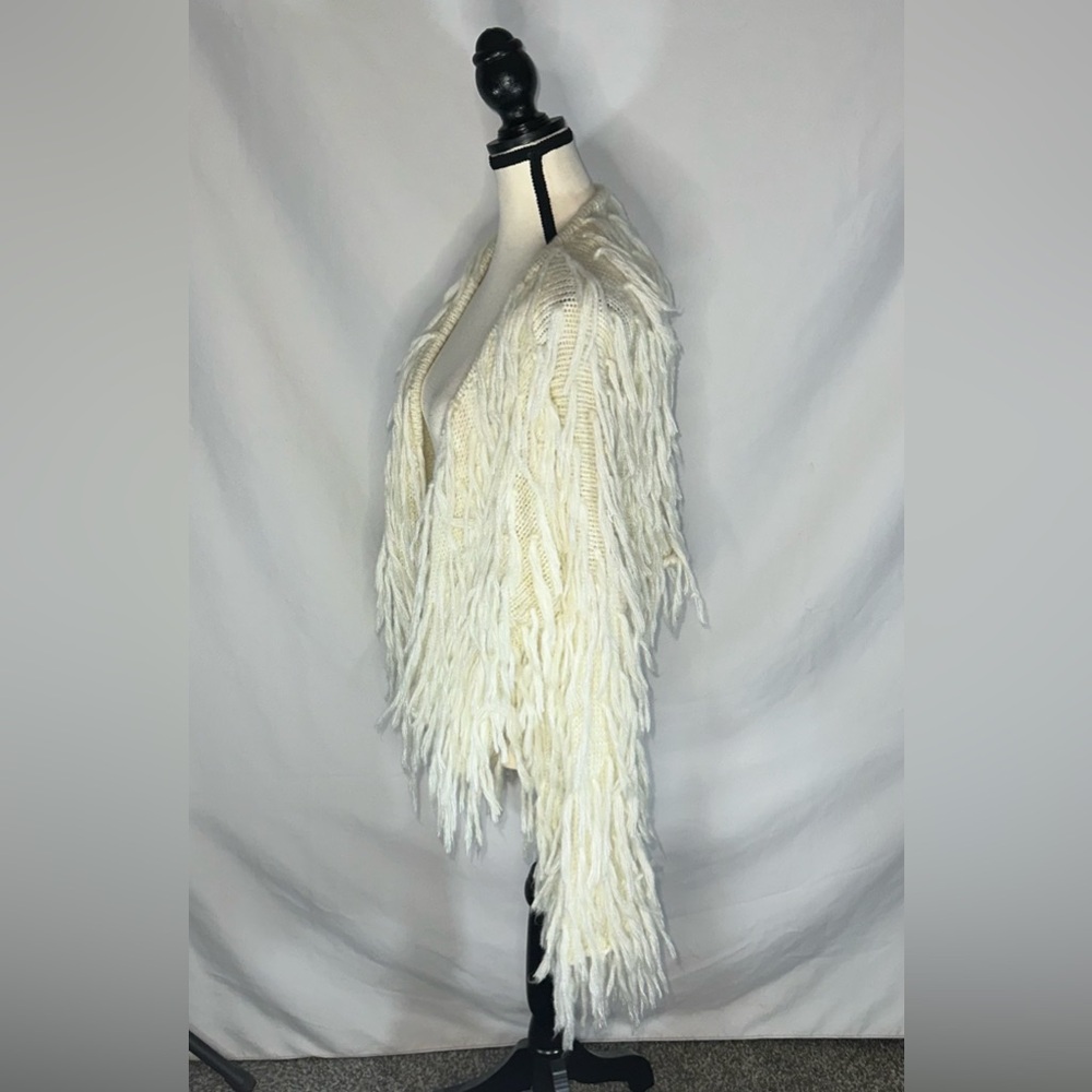 Spell And The Gypsy Collective NWT Cream Fringe Mohair Cardigan OS - Picture 5 of 15